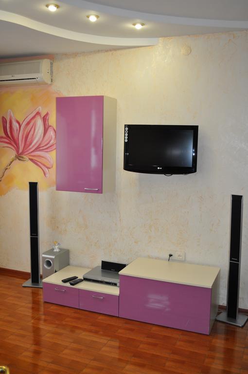 Apartment On Oleksandra Polia Avenue 110 Dnipro Extérieur photo