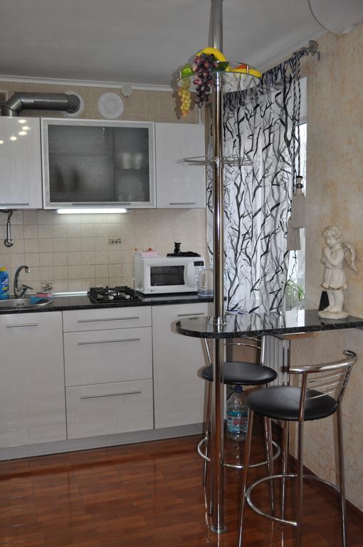 Apartment On Oleksandra Polia Avenue 110 Dnipro Extérieur photo